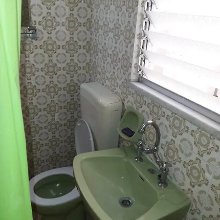 公寓 Emilios View *